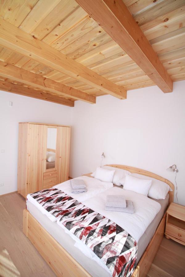 Boni Apartmanok Hegyko Exterior photo